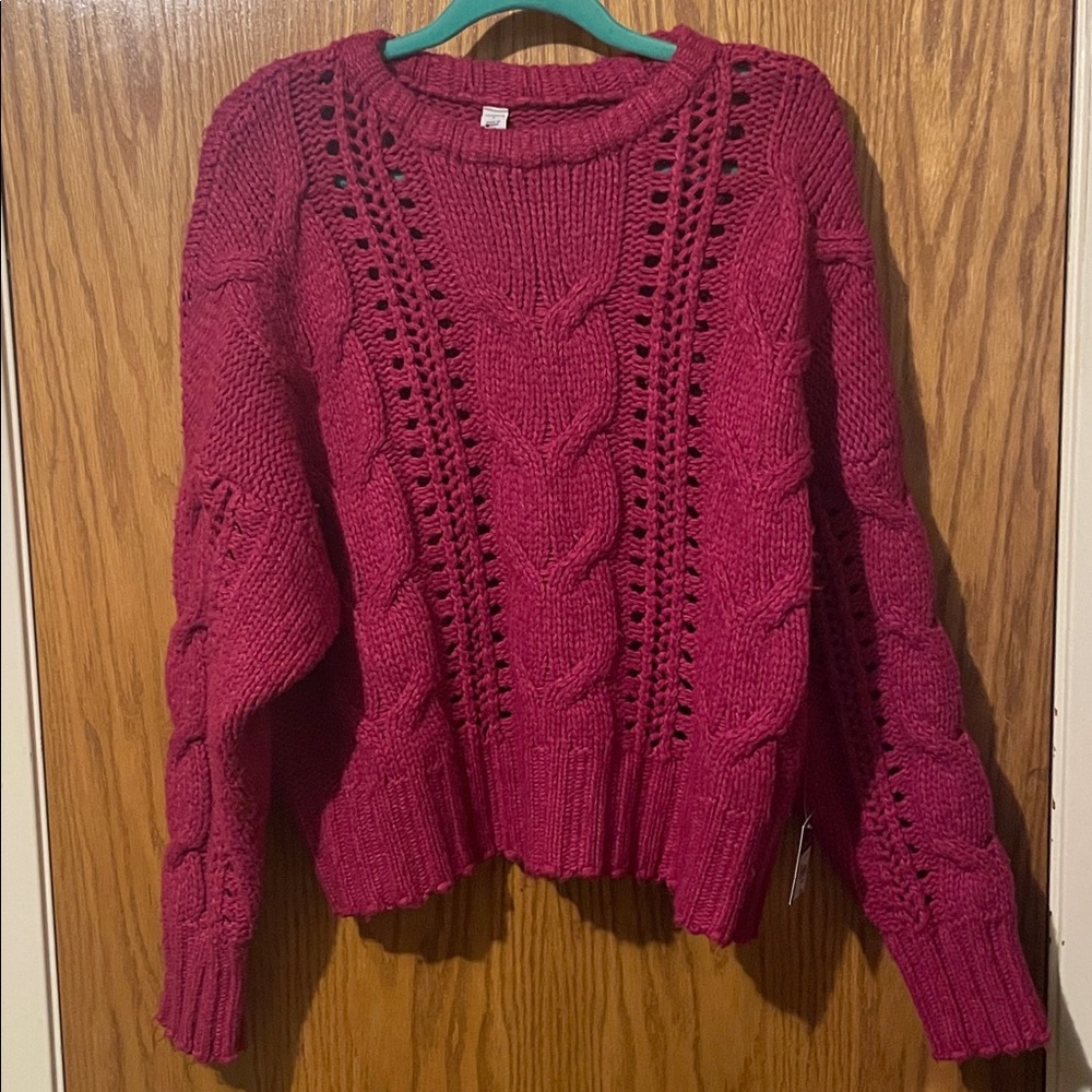 Women's Cable Knit Sweater - Rich Burgundy